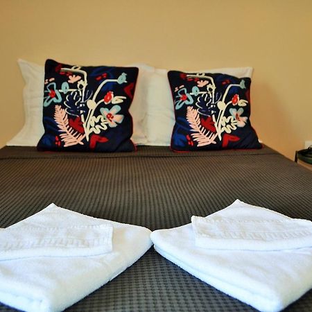 Suites & Apartments - Dp سيتوبال المظهر الخارجي الصورة