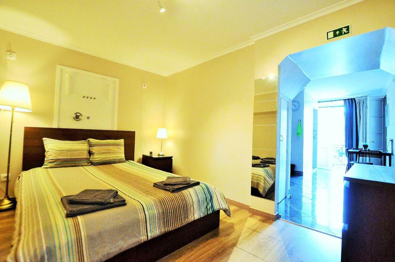 Suites & Apartments - Dp سيتوبال المظهر الخارجي الصورة