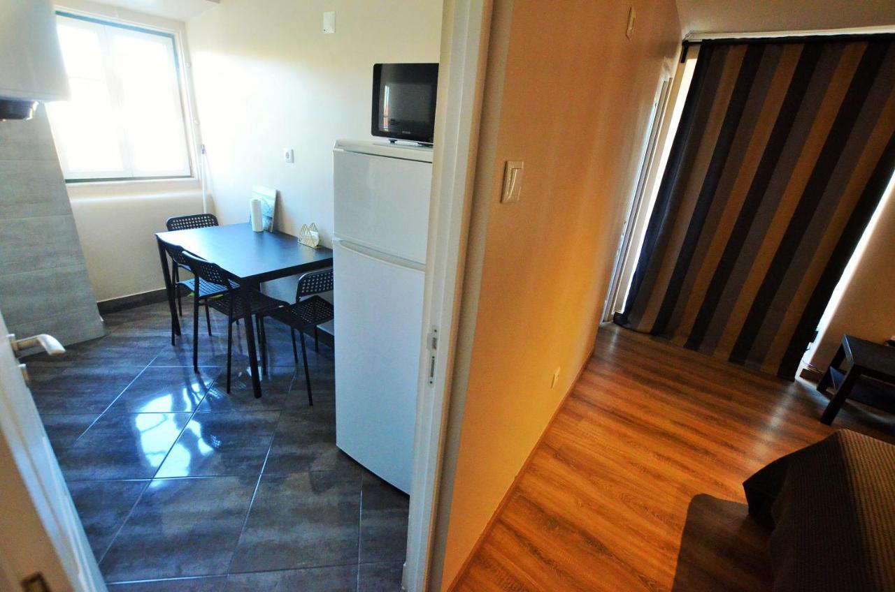 Suites & Apartments - Dp سيتوبال المظهر الخارجي الصورة