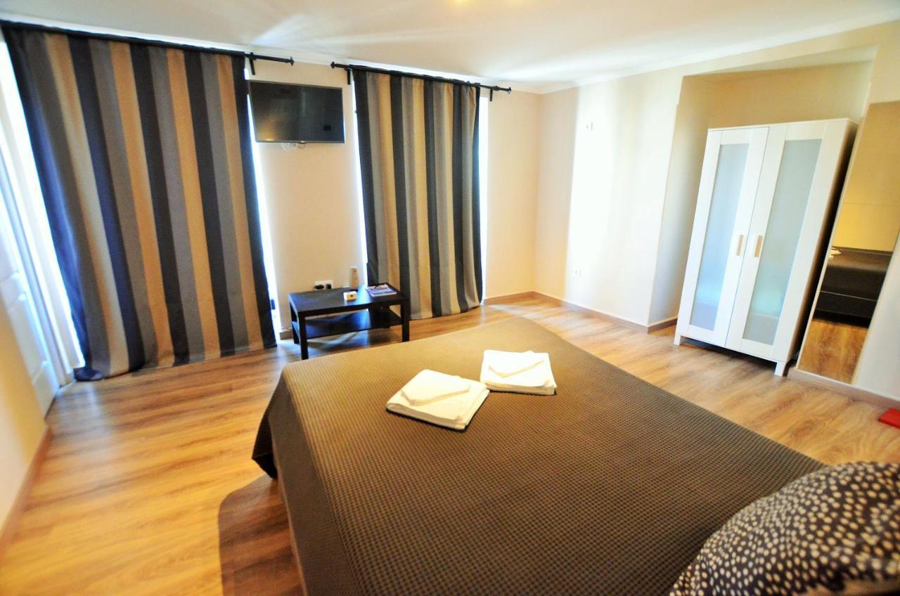 Suites & Apartments - Dp سيتوبال المظهر الخارجي الصورة