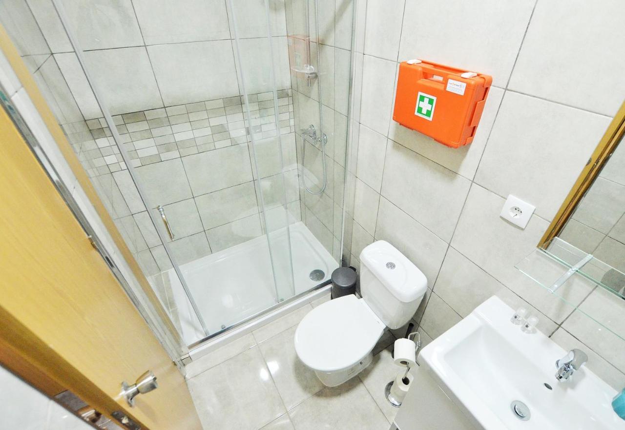 Suites & Apartments - Dp سيتوبال المظهر الخارجي الصورة